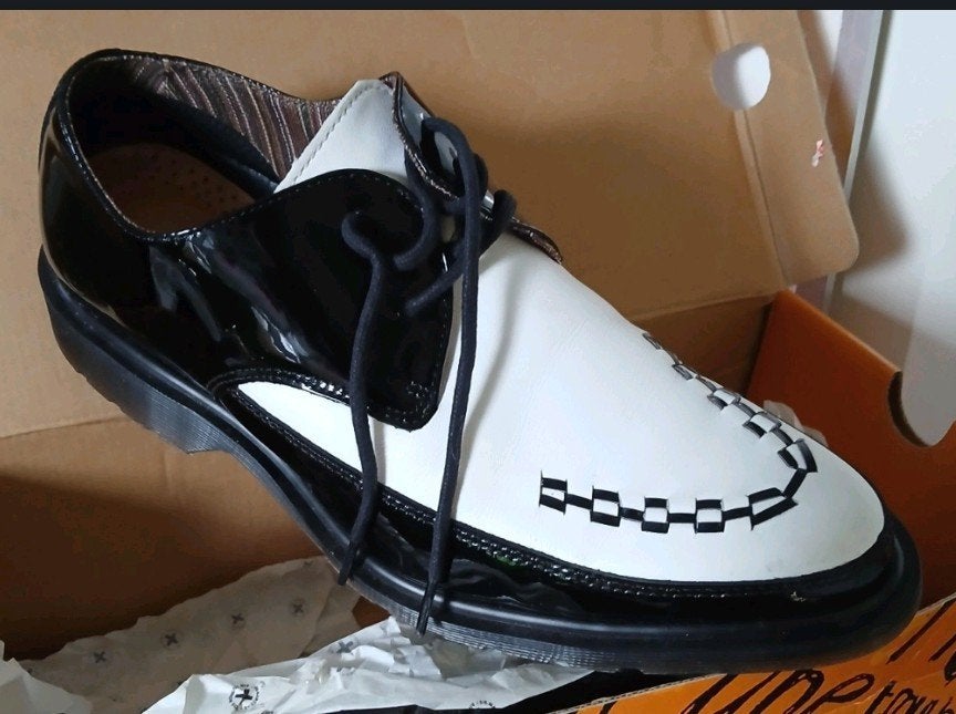 Dr. Martens "zebra" design maat 44, Kleding | Heren, Schoenen, Overige kleuren, Nieuw, Ophalen of Verzenden, Veterschoenen