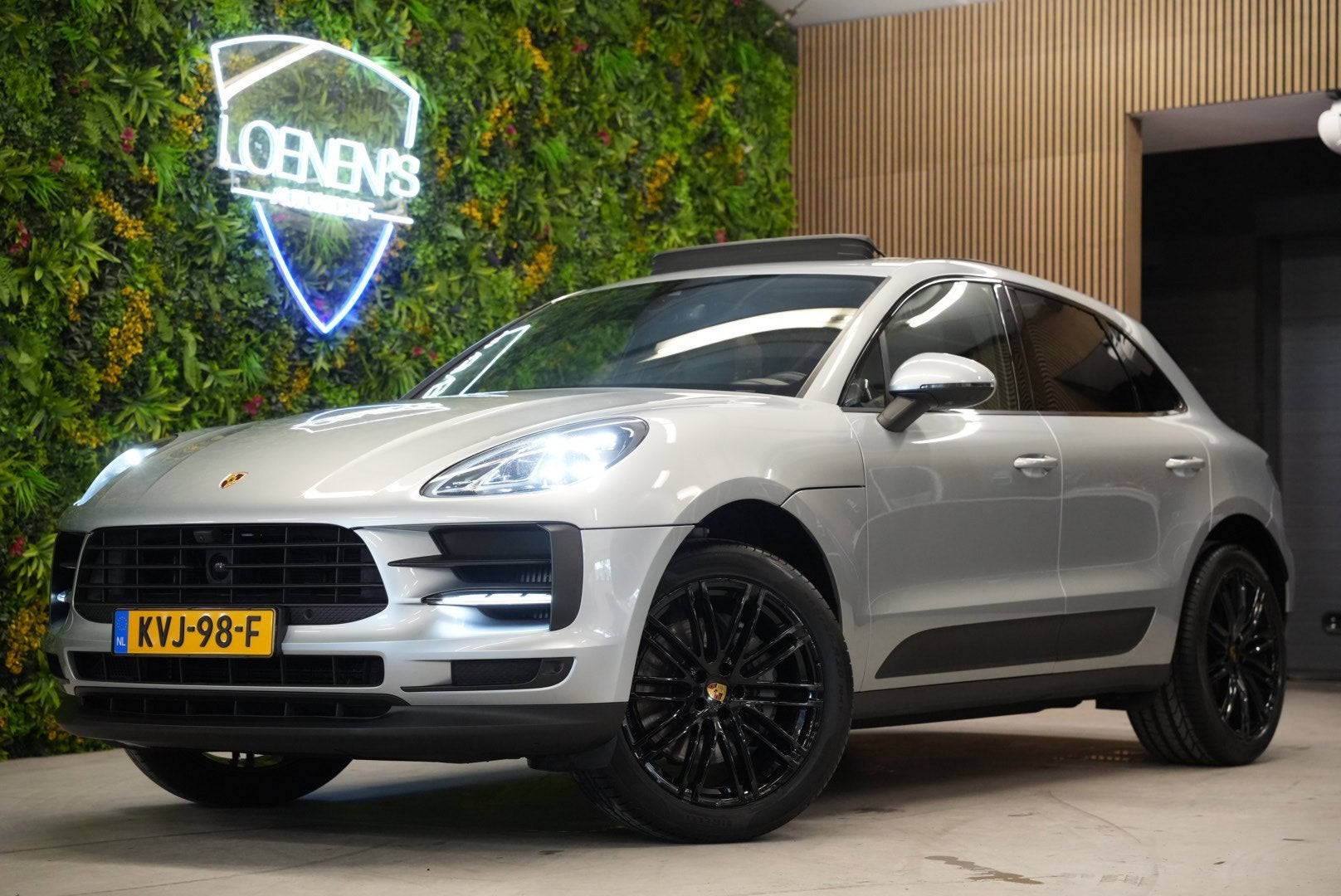 Porsche Macan 3.0 S Facelift / Panorama dak / Bose / Trekhaa, Auto's, Automaat, Dealer onderhouden, Gebruikt, Euro 6