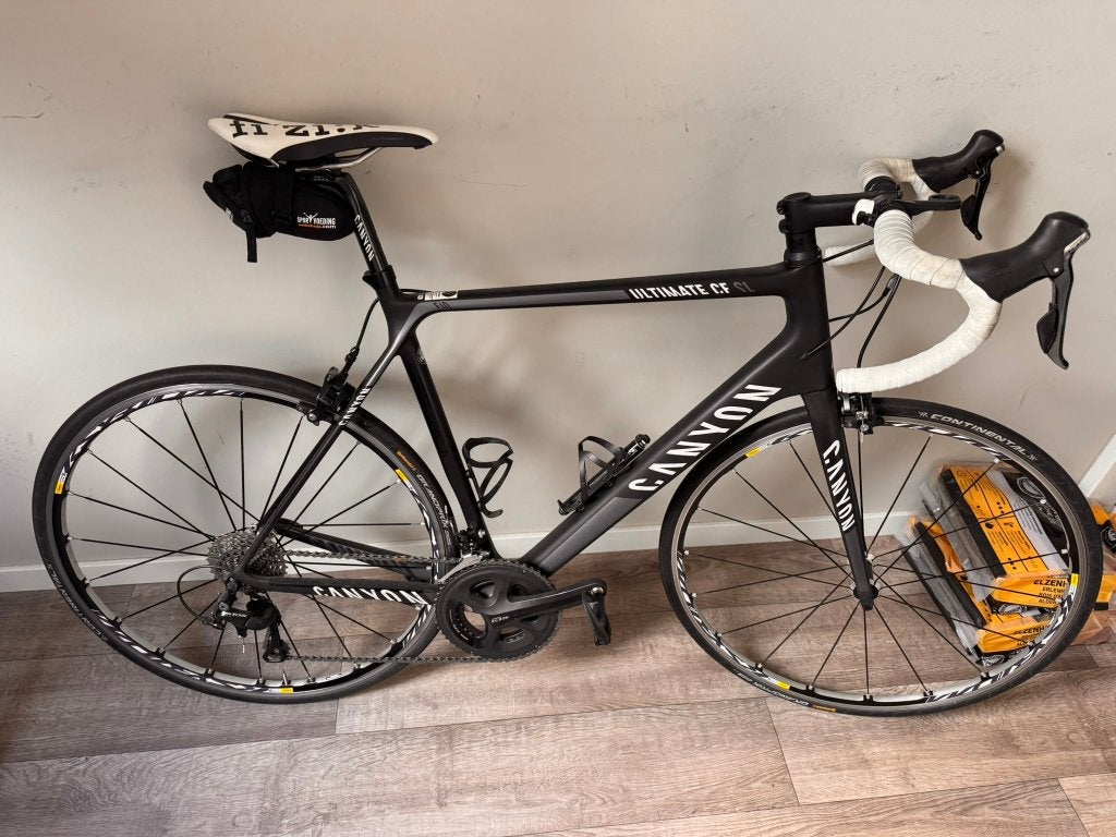 Canyon Ultimate CF SL, 28 inch, Gebruikt, Carbon, 57 tot 61 cm