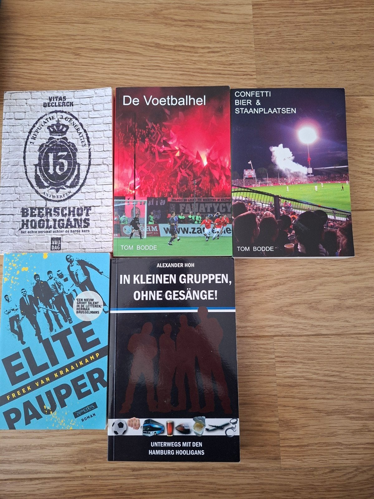 Voetbalhooliganisme Boeken Collectie - 5 Stuks, Ophalen, Zo goed als nieuw, Vitas Declerck, Tom Bodde, Freek van Kraaikamp, Alexander Hoh