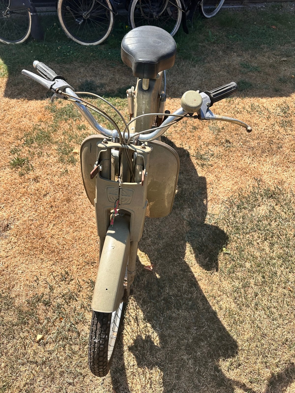 Peugeot  bromfiets - Klassieke Franse charme, Fietsen en Brommers, Brommers | Peugeot, Ophalen, Gebruikt, Maximaal 45 km/u, Overige modellen