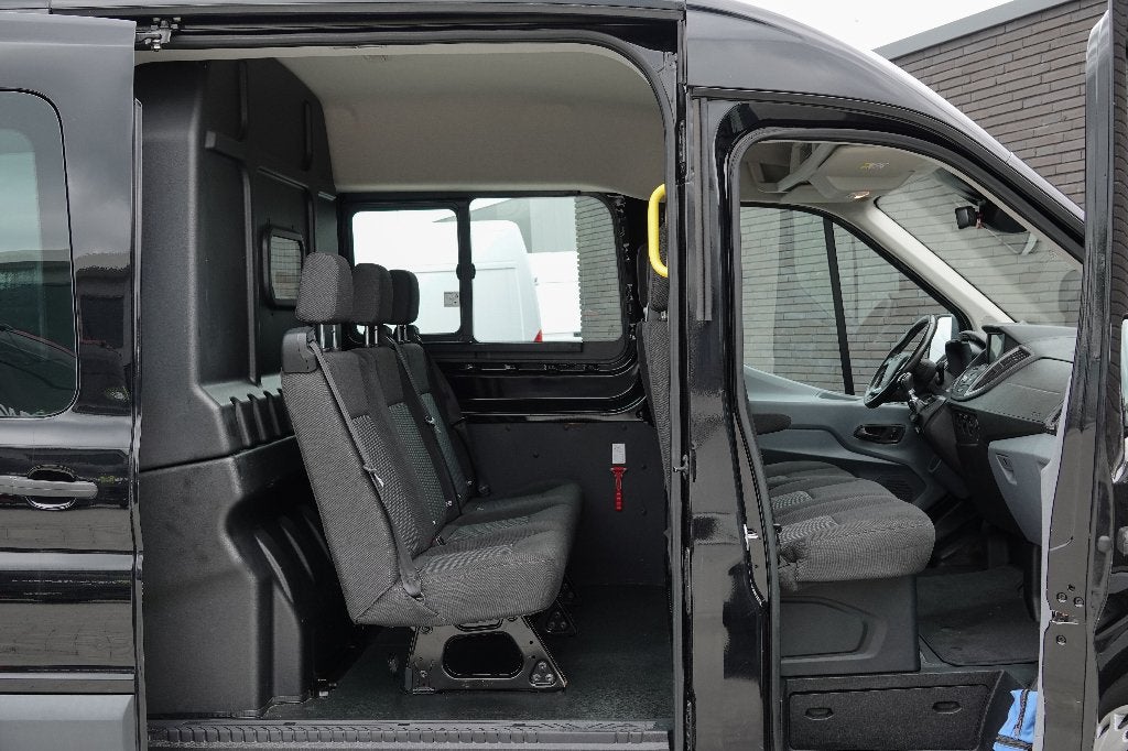 Foto 7 van Ford Transit | 170Pk | Dubbele Cabine | Achteruitrijcamera