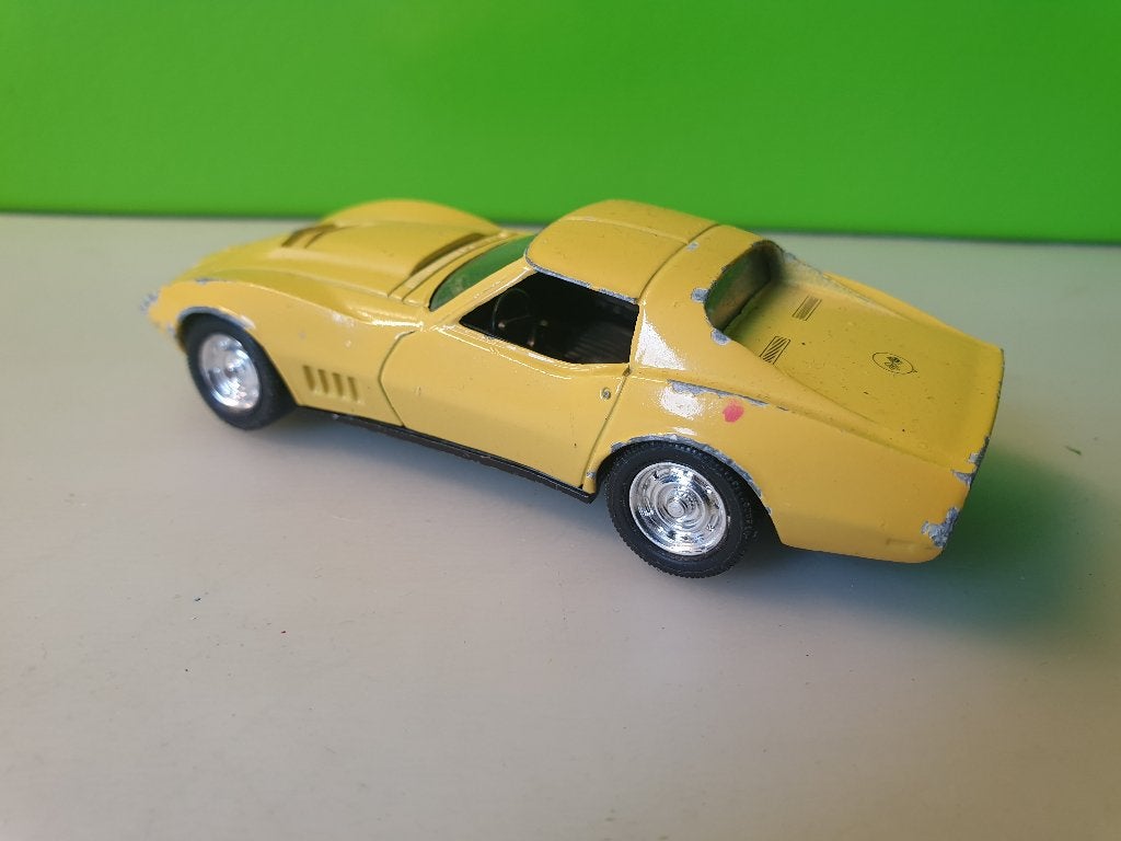 Solido - Chevrolet Corvette 1968 [geel] 1/43 -, Ophalen of Verzenden, Gebruikt, Auto, Solido