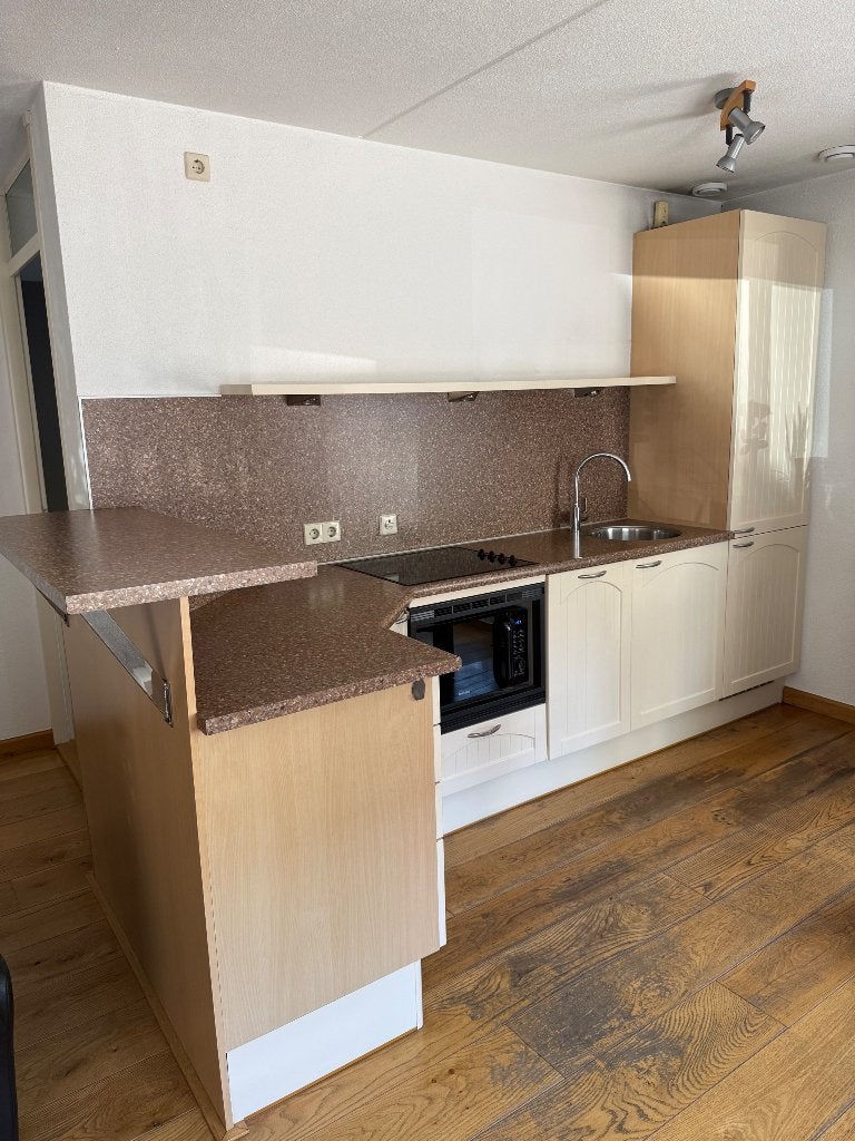 Keuken met bar incl. apparatuur, Ophalen, Gebruikt, Overige materialen, Overige typen