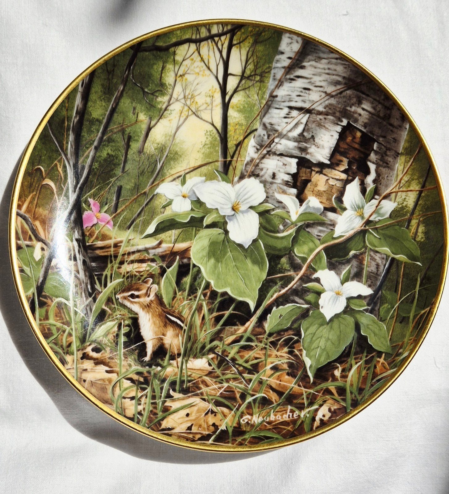 Trillium Kaiser poselijnen bord 'wilde bloemen', Antiek en Kunst, Ophalen of Verzenden