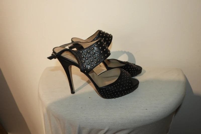 Valentino leren sandalen zwart bewerkt met studs 38.5, Verzenden, Zwart, Sandalen of Muiltjes, Valentino Garavani