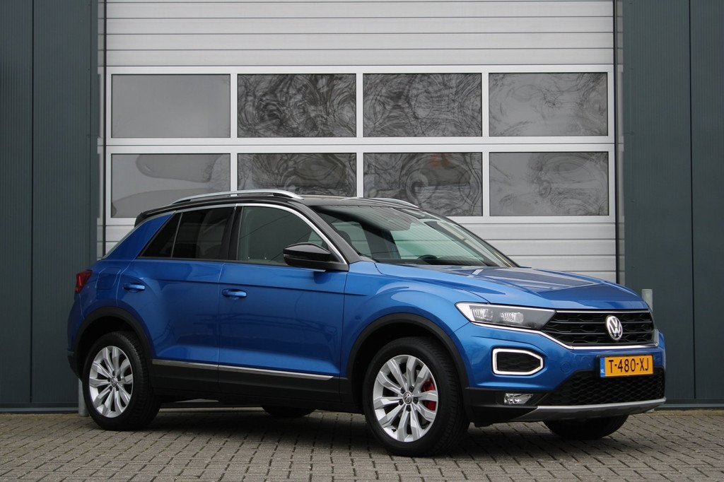 Volkswagen T-Roc 1.5 TSI Sport 150pk ACC/Virtual/Camera/Lane, Voorwielaandrijving, 4 cilinders, 150 pk, Blauw