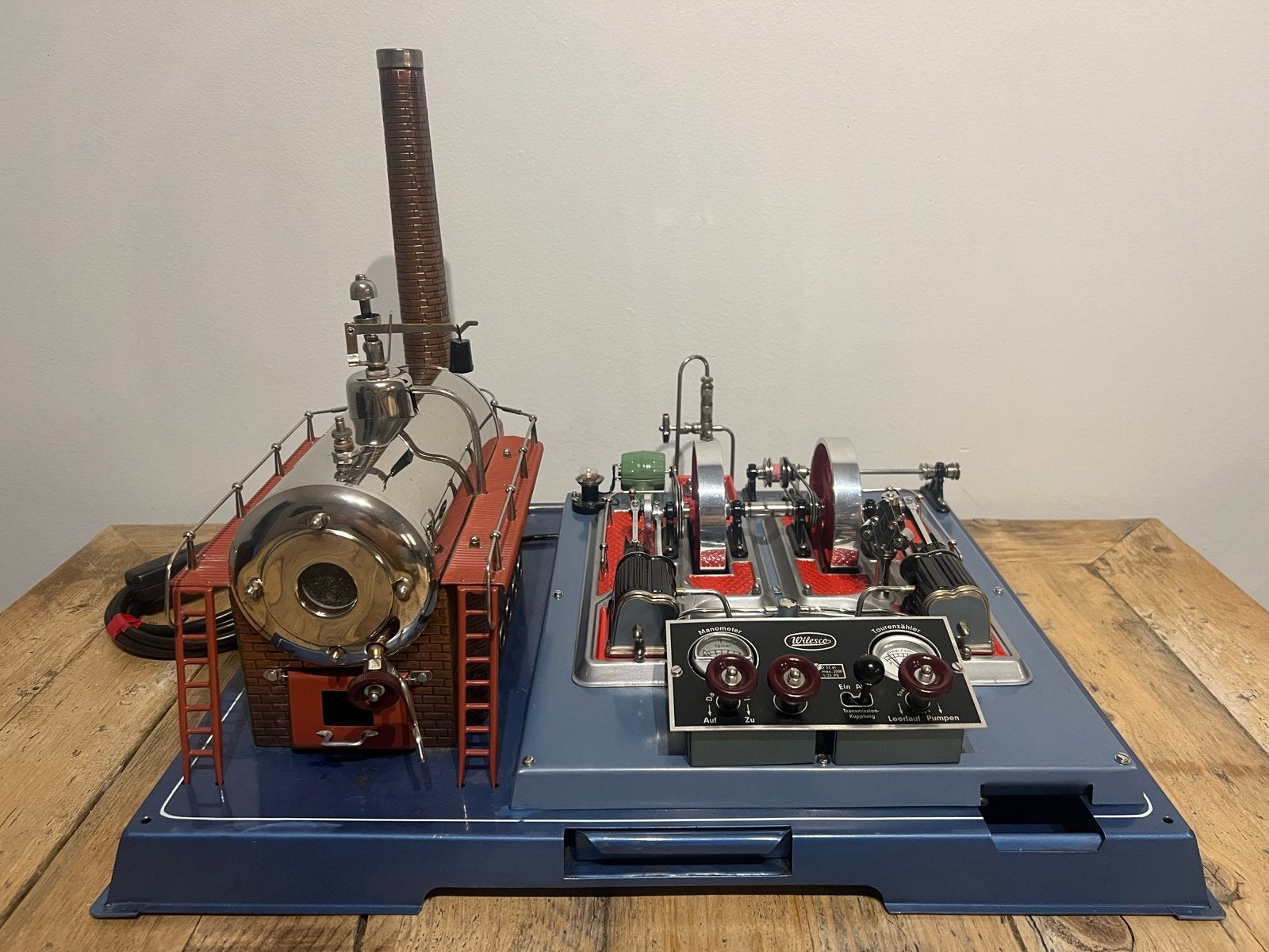 Wilesco D32 Stoommachine elektrisch, Antiek en Kunst, Ophalen of Verzenden