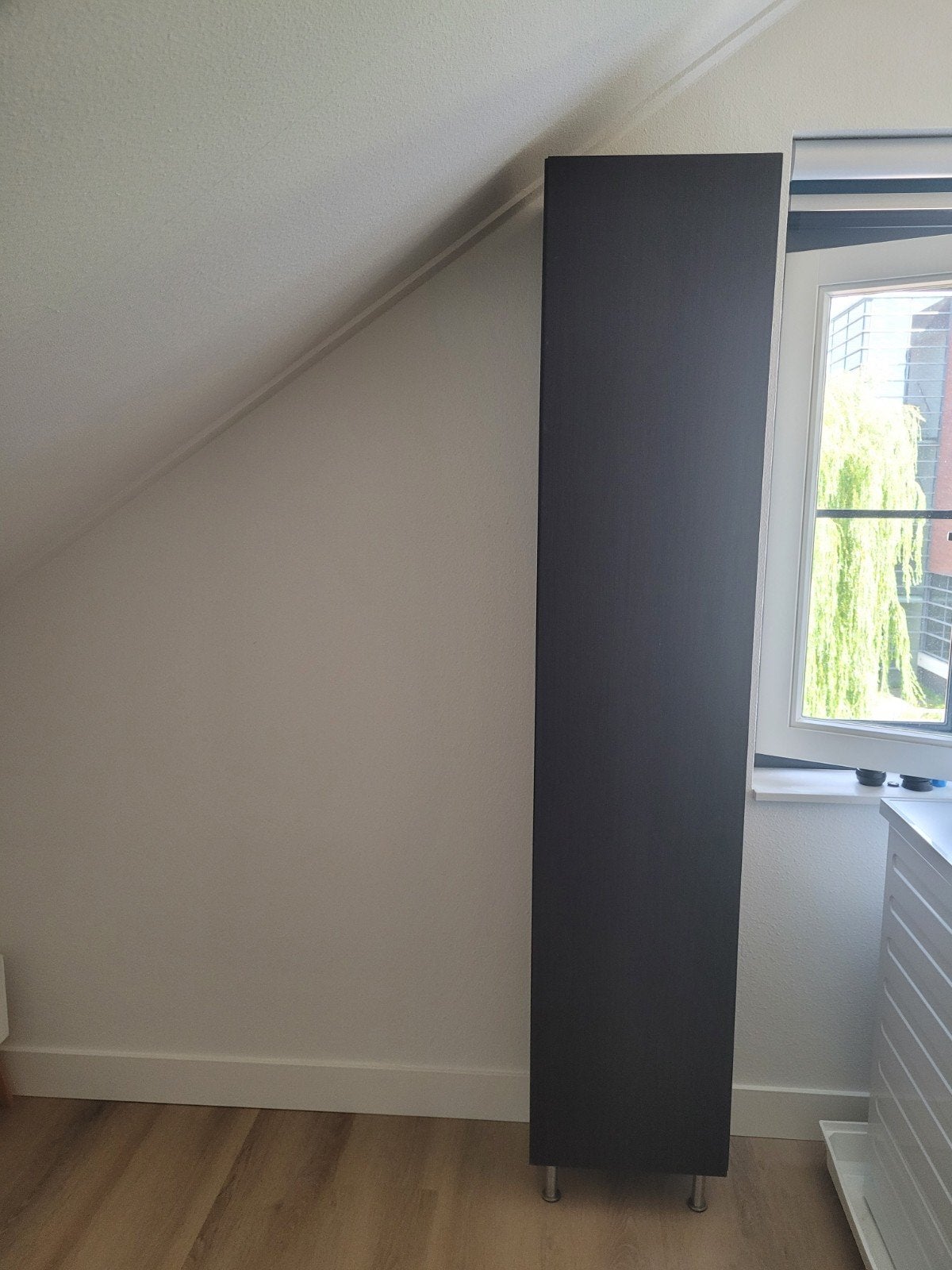 IKEA GODMORGON hoge kast met glazen planken, Huis en Inrichting, Ophalen, Gebruikt