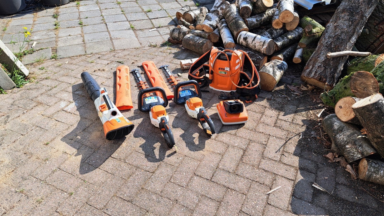 Stihl HSA 130T en HSA 94R +bga100 heggenschaarset, Tuin en Terras, Hand-tuingereedschap, Zo goed als nieuw, Ophalen