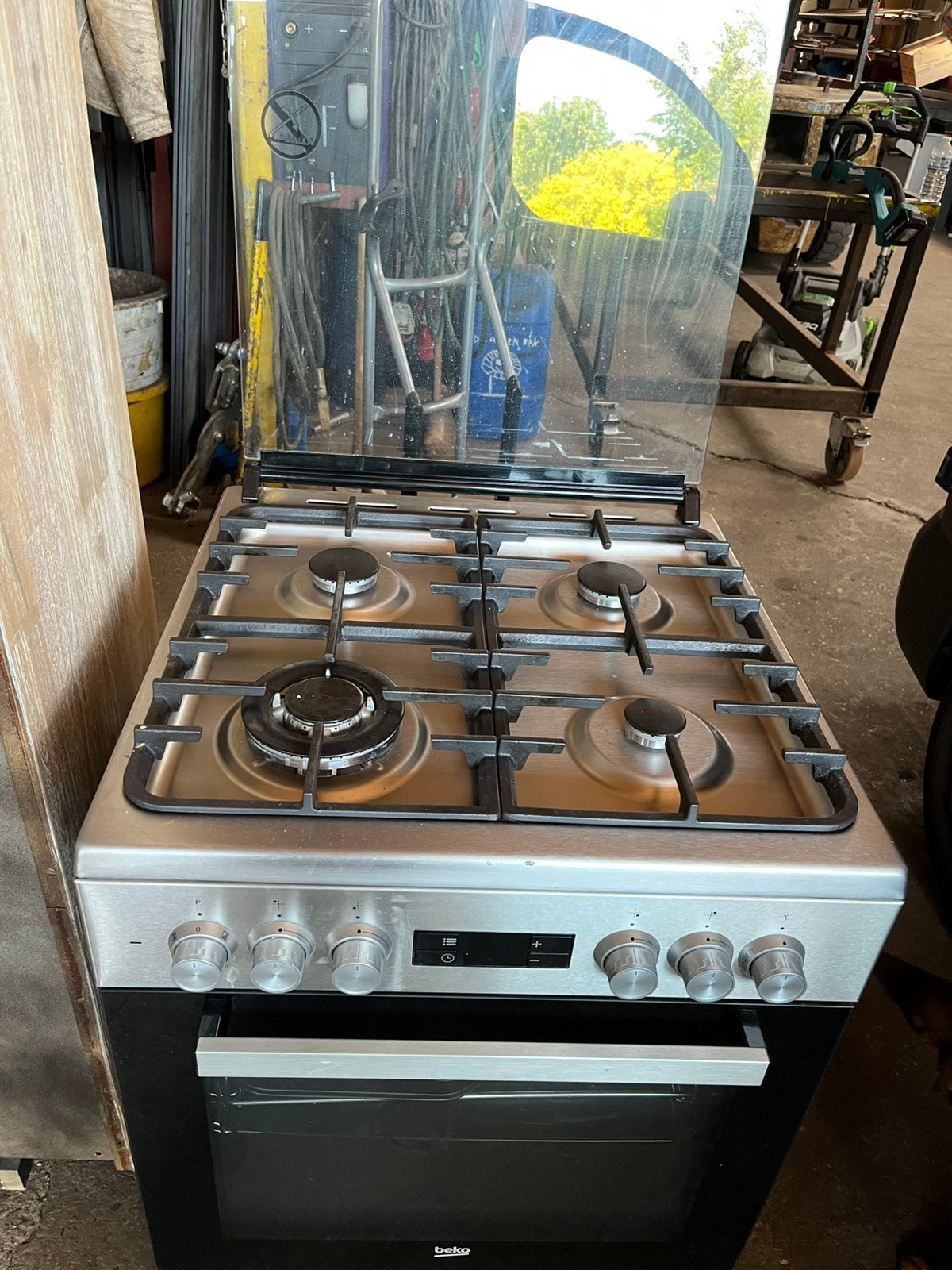 Gasfornuis met oven, Witgoed en Apparatuur, Gas, Vrijstaand, 85 tot 90 cm, 4 kookzones