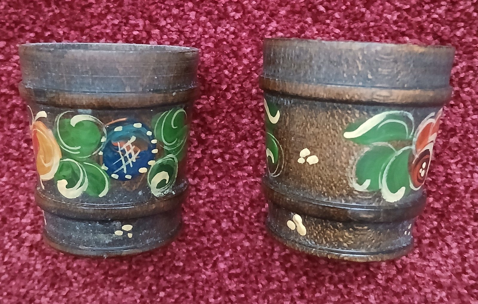 Set van 2 handgeschilderde houten zout- en pepervaatjes, Ophalen of Verzenden, Gebruikt