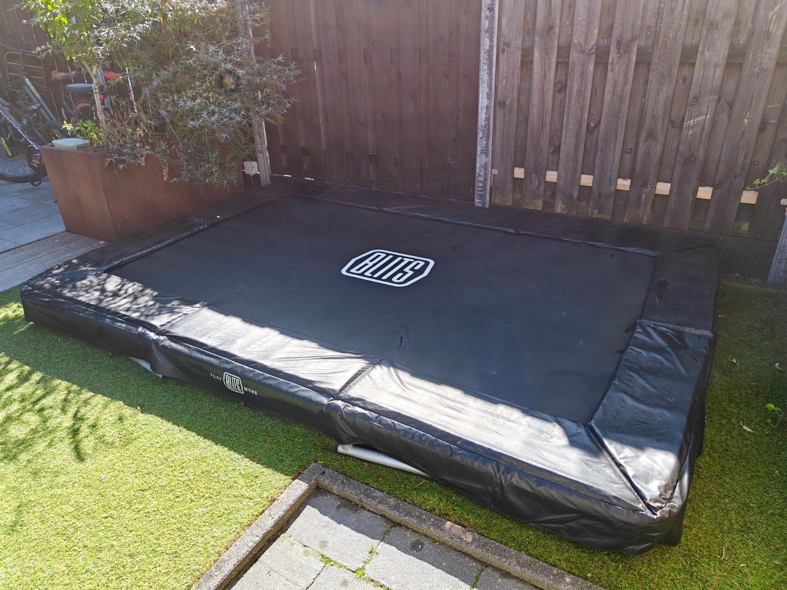 Trampoline - Rechthoekig 305x214, Ophalen of Verzenden, Gebruikt