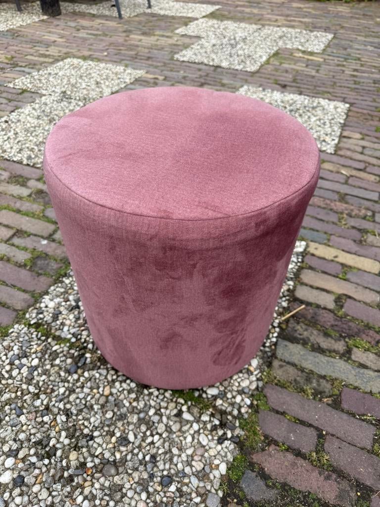 Roze kruk/ poef, Ophalen, Zo goed als nieuw, Rond, Minder dan 50 cm