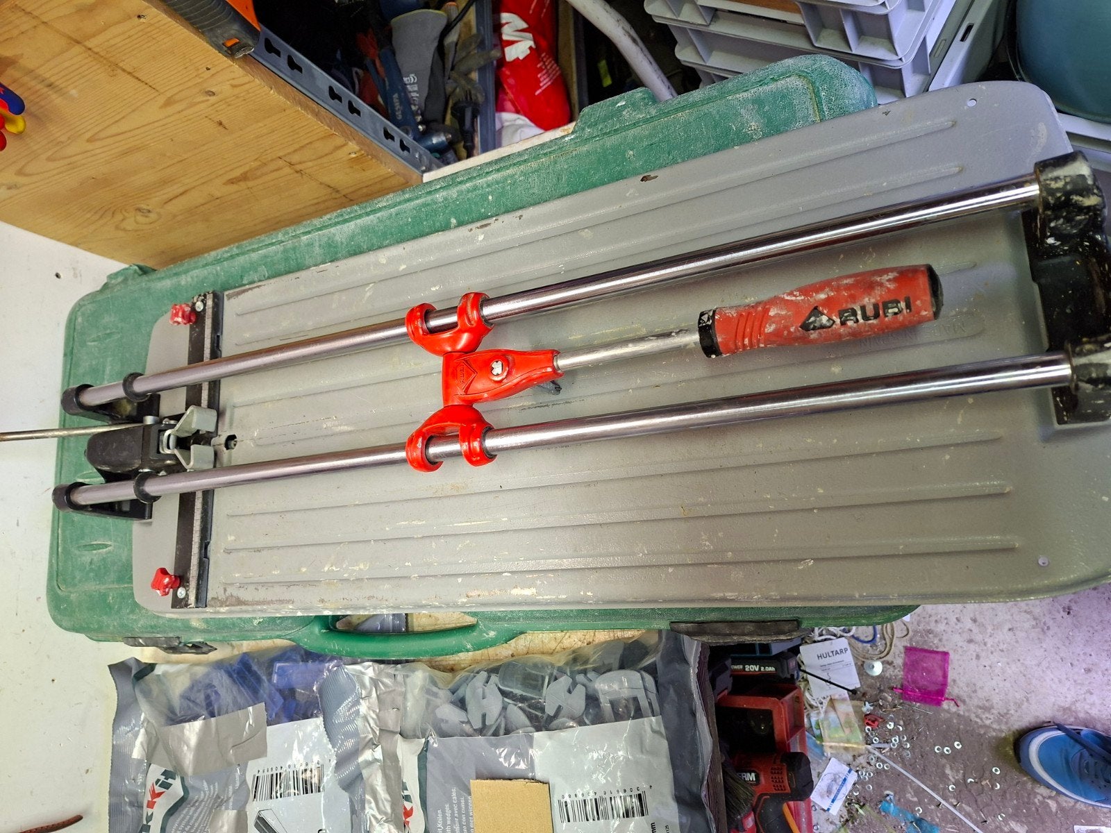 Rubi TS-60 Tegelsnijder met nivelleerclips, Ophalen of Verzenden, Gebruikt, Snijgereedschap, Rubi