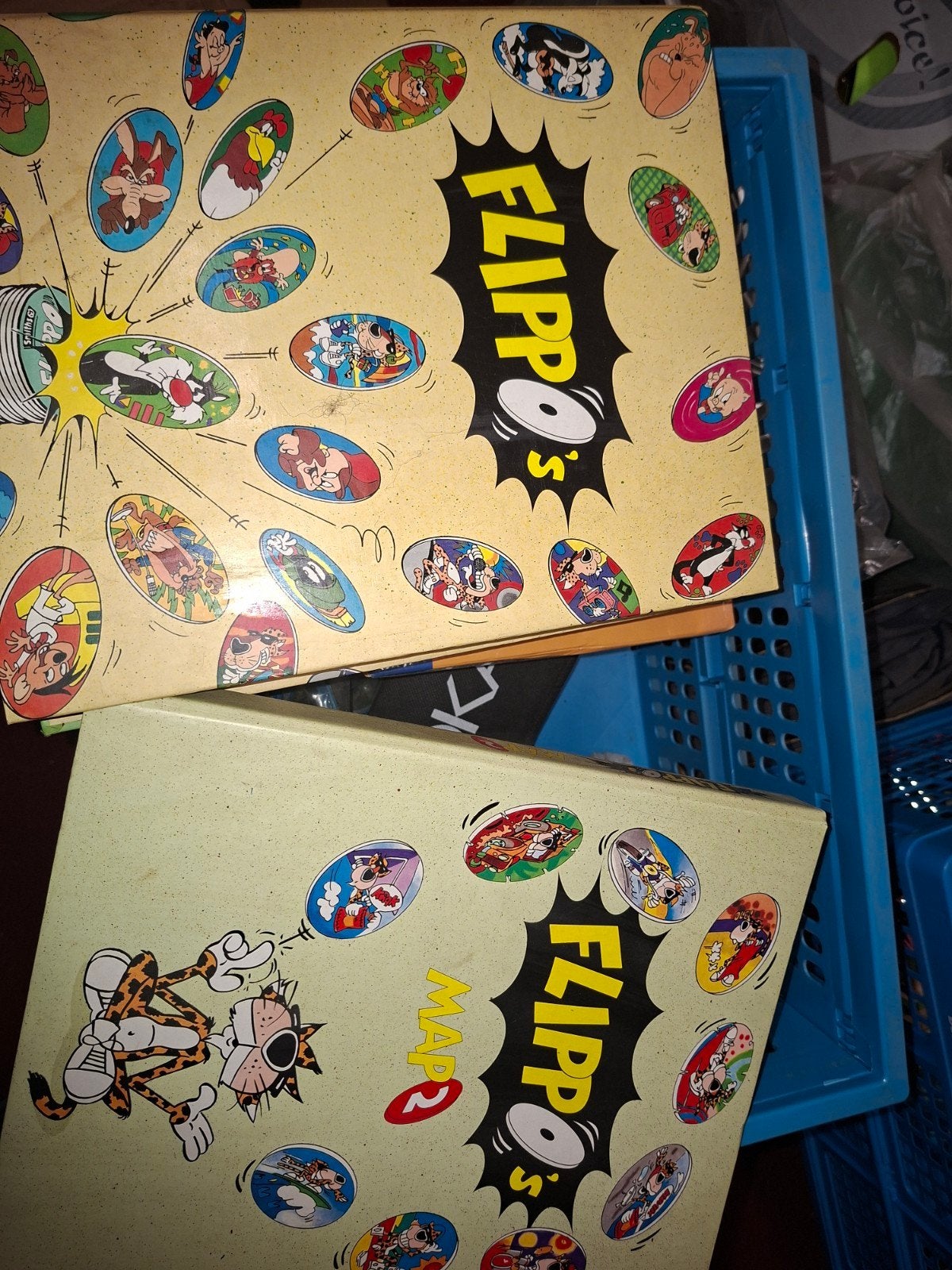 2 albums flippo, Verzamelen, Ophalen of Verzenden, Verzameling, Met verzamelmap(pen)