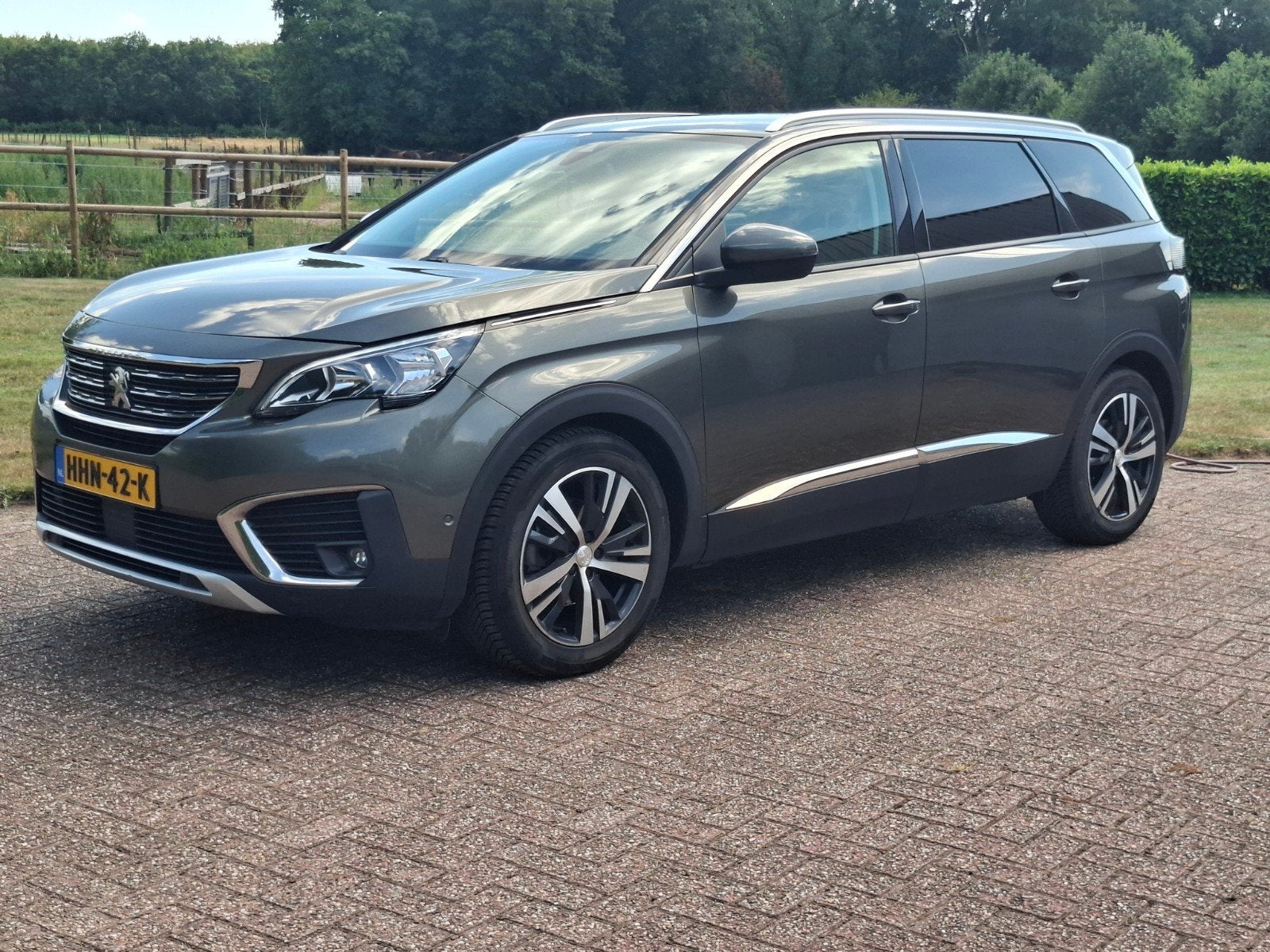 Peugeot 5008 1.2 Puretech 130pk S&S Advanced Grip Control, Auto's, 1199 cc, 7 stoelen, 3 cilinders, SUV of Terreinwagen