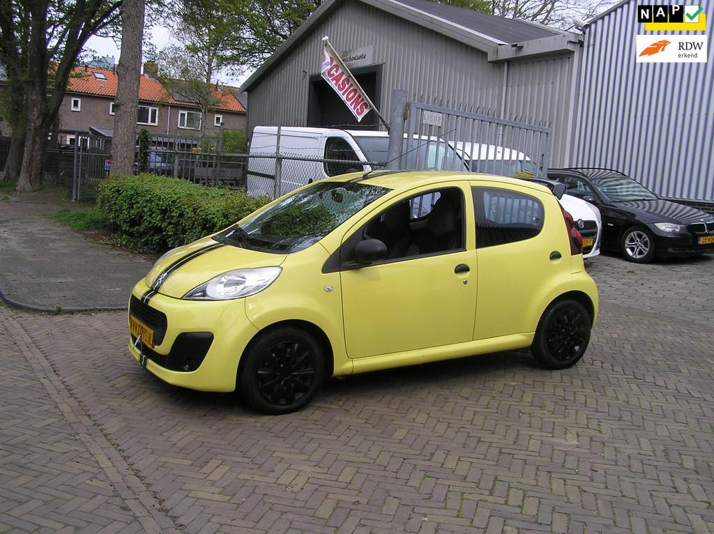 Peugeot 107 1.0 Blue Lease 146 d km nap airco nieuwe apk, Voorwielaandrijving, Euro 5, Stof, Gebruikt
