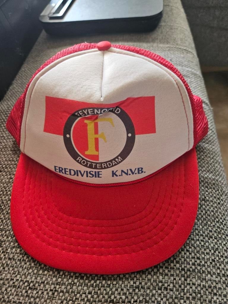Feyenoord  Pet - Rood/Wit oud, Ophalen of Verzenden, Feyenoord