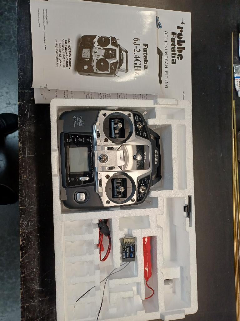 Robbe Futaba 6J-2.4 GHz Digitaal., Ophalen of Verzenden, Zo goed als nieuw