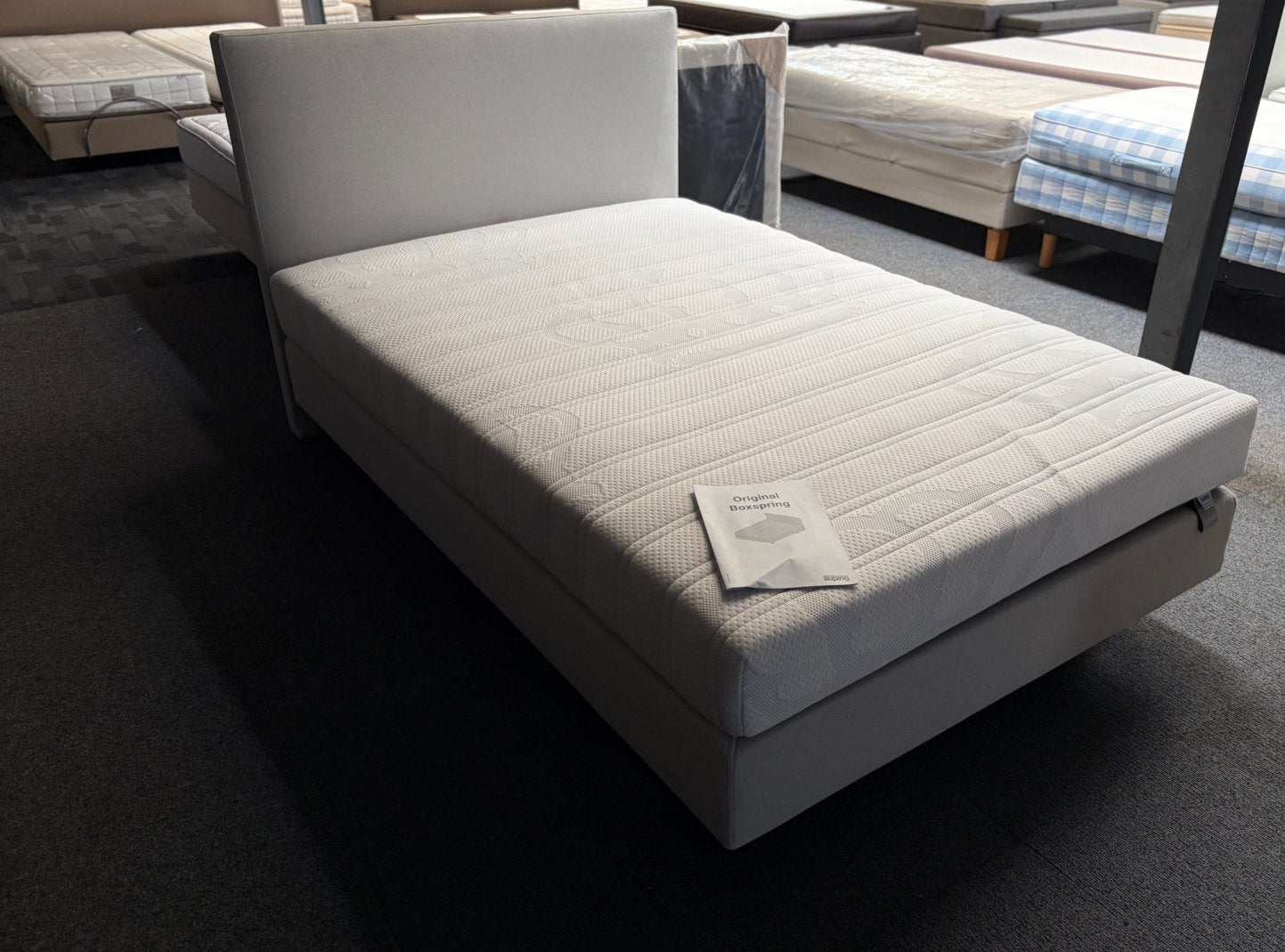 Auping Original boxspring 140x210 incl Auping adagio matras