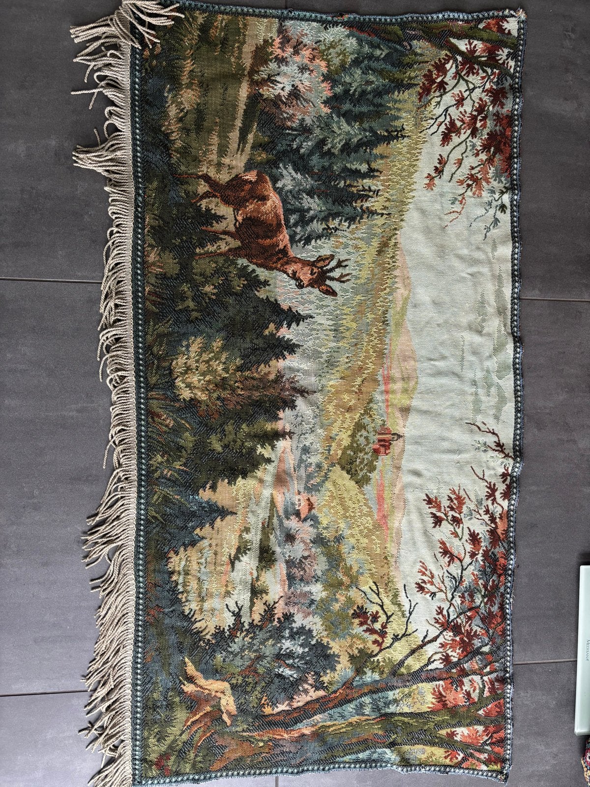 Vintage wandtapijt met bos en hert - Jachttafereel, Ophalen of Verzenden