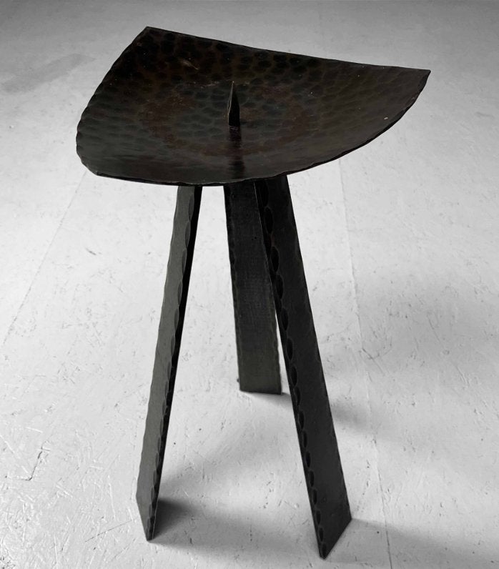 Brutalistische vintage kandelaar gehamerd Smeedijzer, 55 cm, Ophalen of Verzenden, Zo goed als nieuw, Metaal