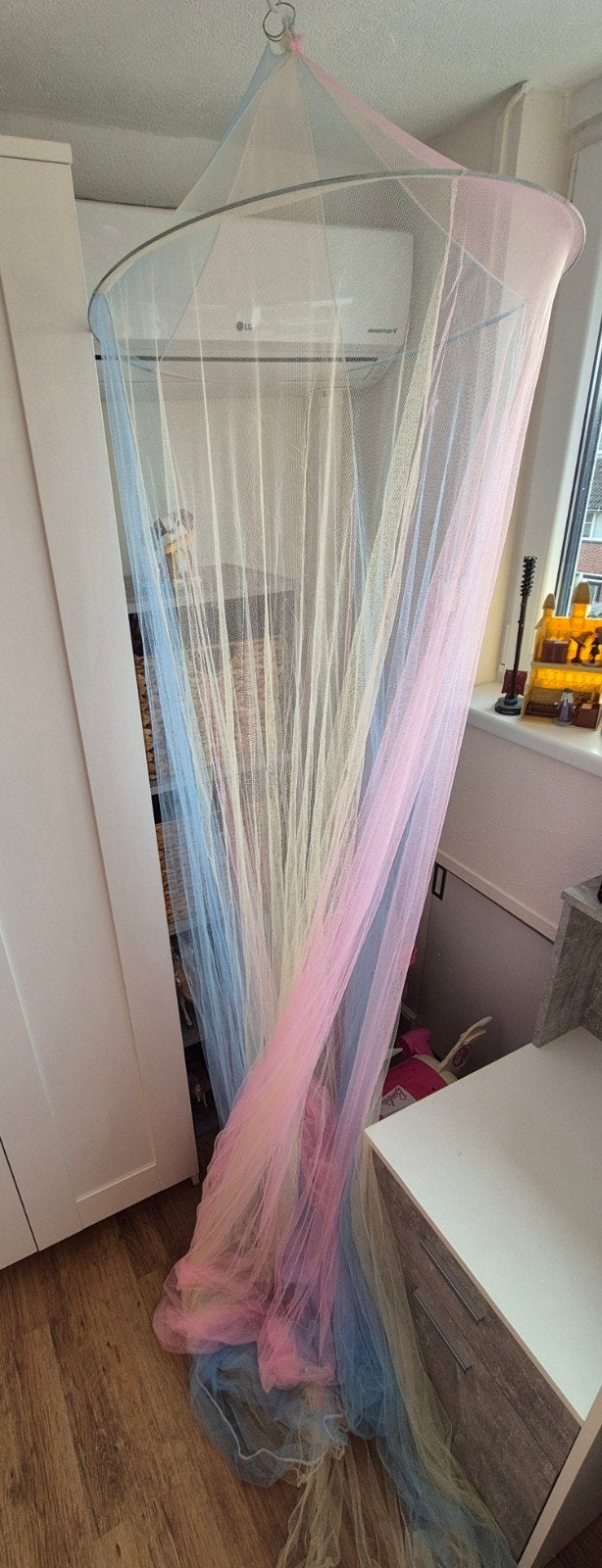 Klamboe meisjeskamer regenboog unicorn kleuren, Ophalen, Gebruikt, Overige merken, Ophangbaar