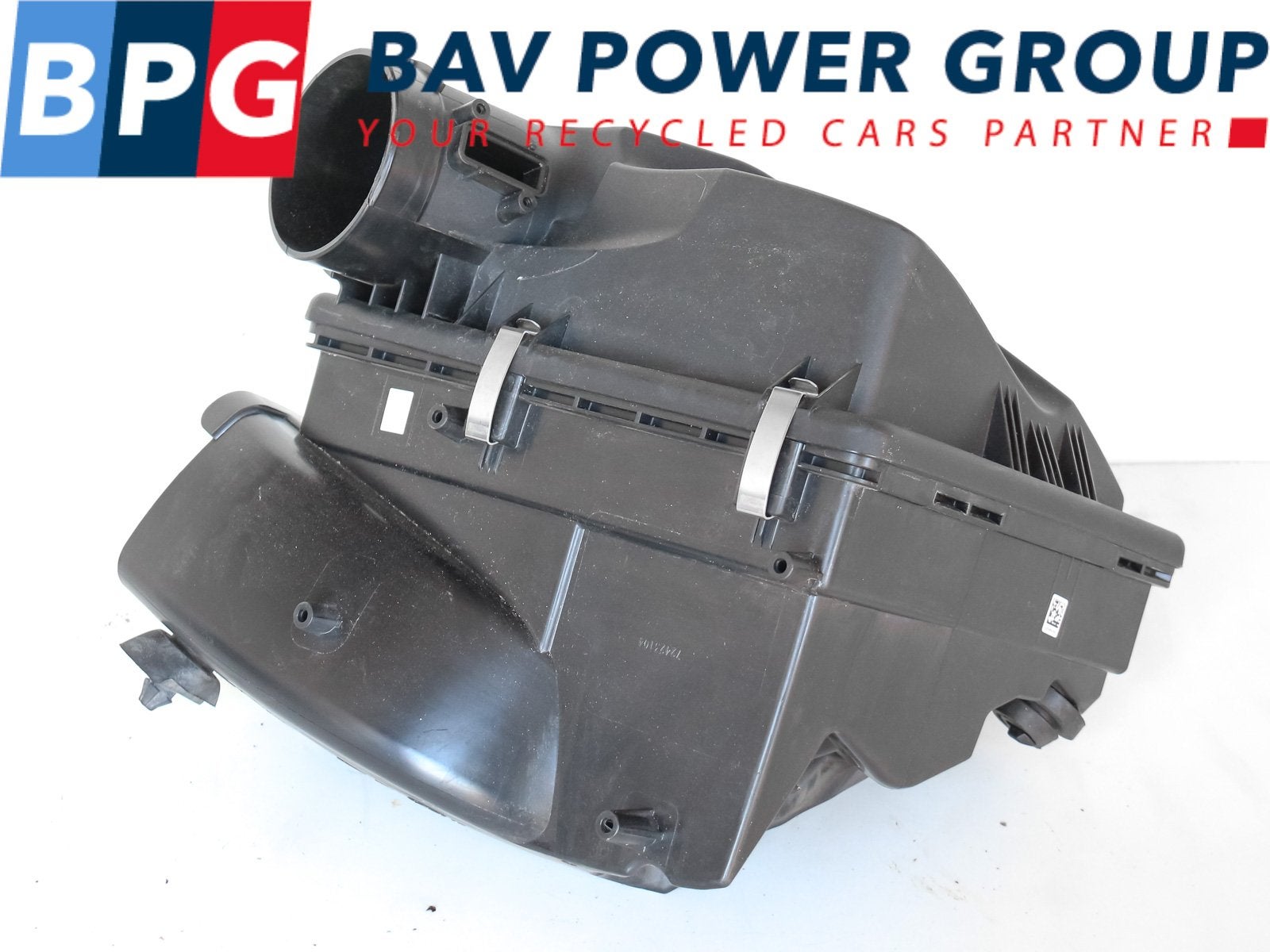 LUCHTFILTERHUIS DIESEL G21 BMW 3 serie (G20) (13718580426), Gebruikt, BMW, Petuelring 130
80809  München, DE, Bayerische Motoren Werke AG