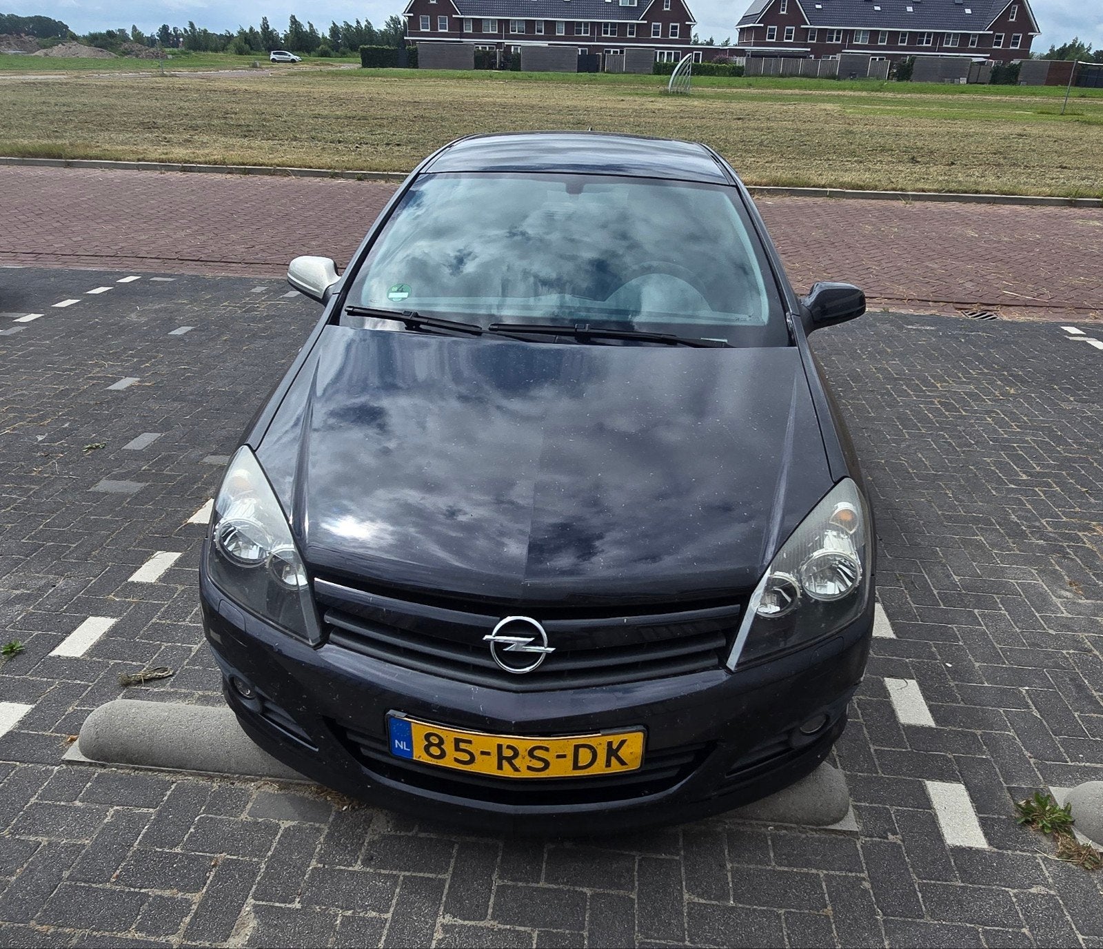 Opel Astra 1.4 16V GTC 2005 Zwart, Auto's, Voorwielaandrijving, 4 cilinders, Origineel Nederlands, Handgeschakeld