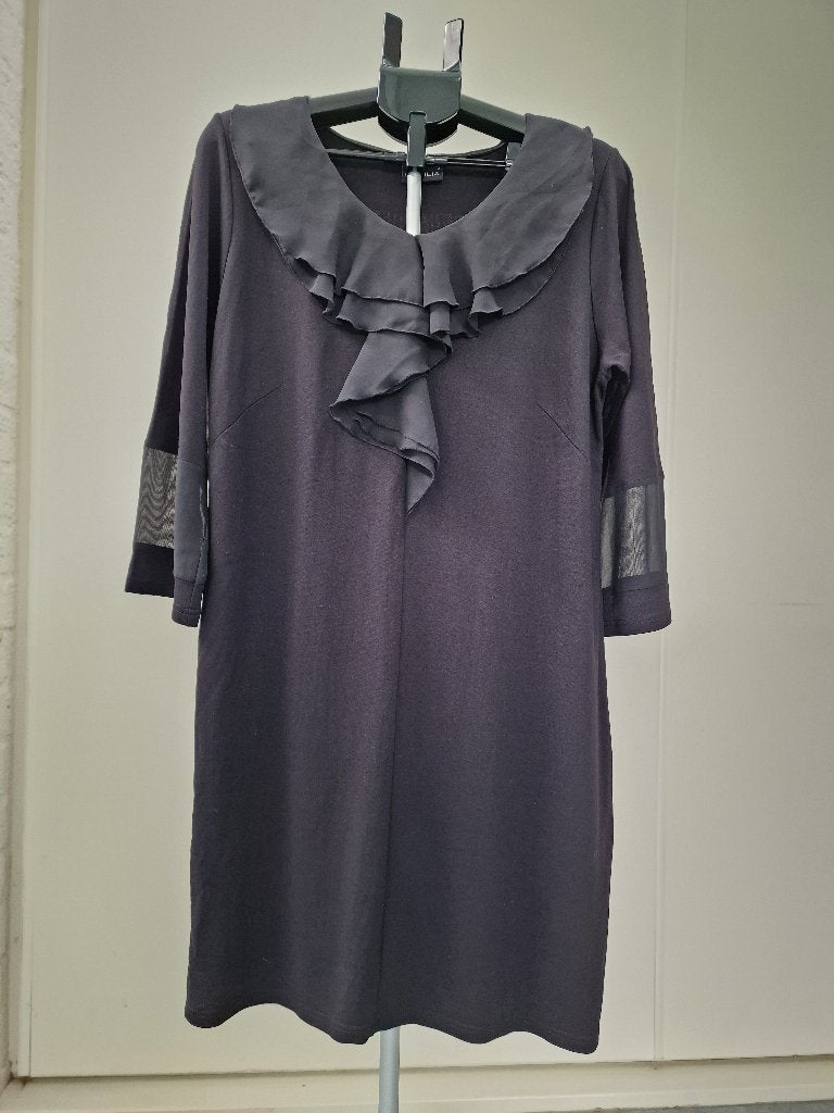 Ophilia jurk zwart ruffle detail maat 3, Zwart, Maat 46/48 (XL) of groter, Ophalen of Verzenden, Zo goed als nieuw