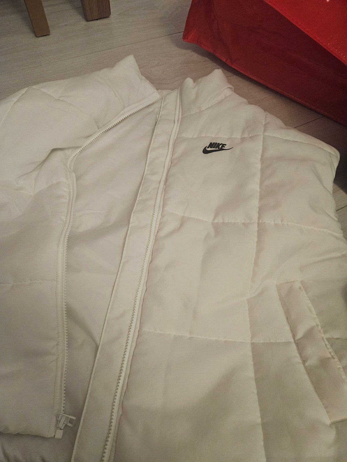 Nike Therma-FIT Puffer Jas Dames - Wit - Maat M, Maat 38/40 (M), Wit, Nike, Ophalen of Verzenden