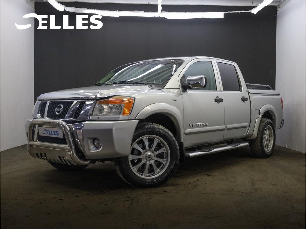 Nissan Titan