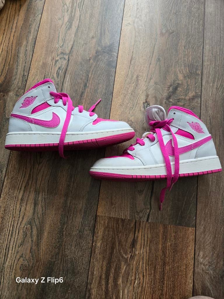 Nike Jordan, Ophalen of Verzenden, Zo goed als nieuw
