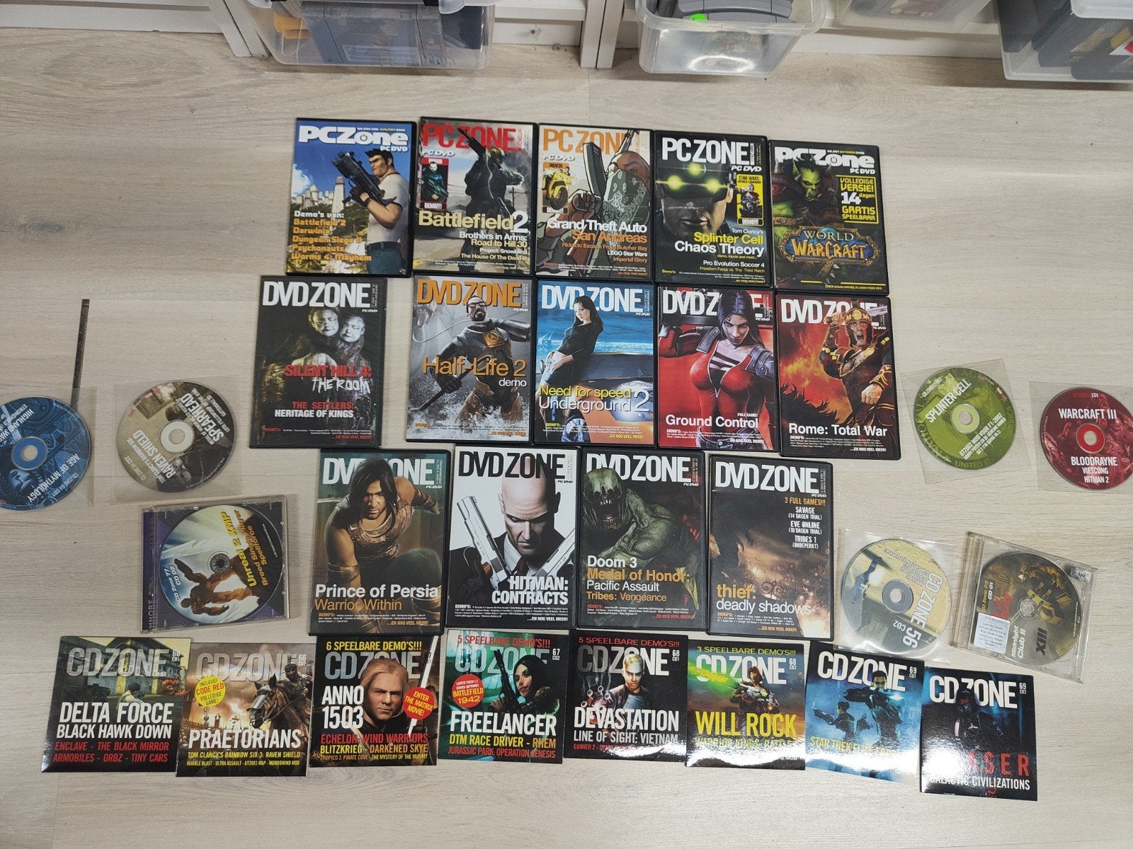 Grote collectie PC Zone, CD zone en DVD Zone Games, Spelcomputers en Games, Games | Pc, Avontuur en Actie, Online, Gebruikt, Niet van toepassing
