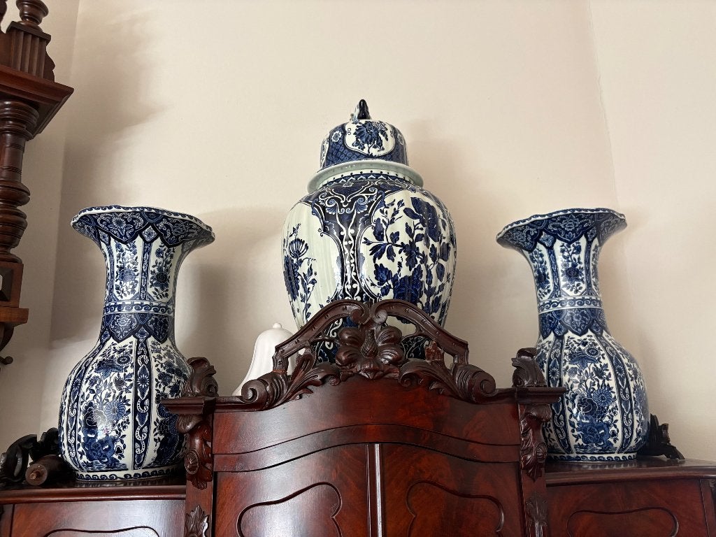 Delftsblauw by Boch trompetvaas, Antiek en Kunst, Ophalen