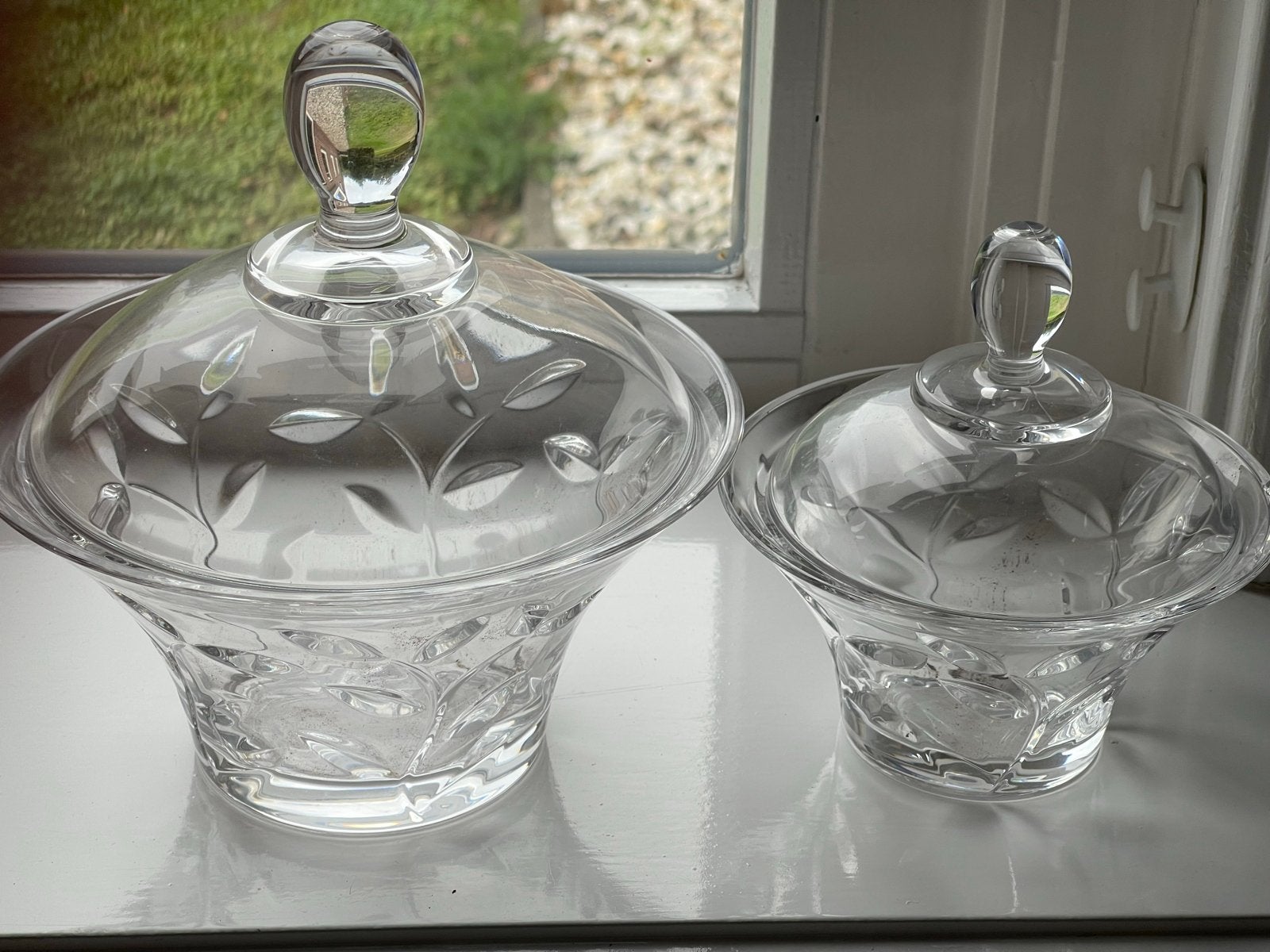 Set van 2 kristalglazen schalen met deksel - decoratief, Ophalen of Verzenden