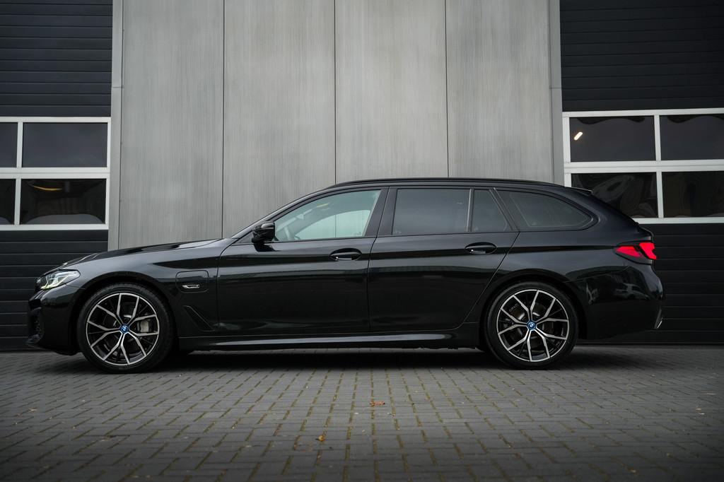 BMW 5 Serie Touring 530e 293 pk Business Edition Plus M-Spor, Auto's, BMW, 1998 cc, Achterwielaandrijving, Gebruikt, Euro 6