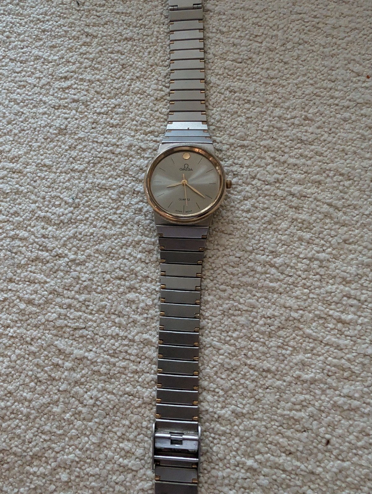 Nep Omega horloge - Imitatie Quartz horloge, Sieraden, Tassen en Uiterlijk, Overige merken, Staal, Gebruikt, Staal
