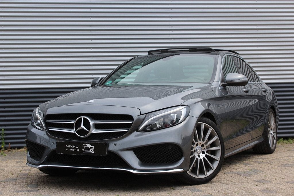 Mercedes-Benz C-klasse 180 AMG | Panoramadak | Memory Seats, Auto's, Bedrijf, Sedan, 17 km/l, 710 kg