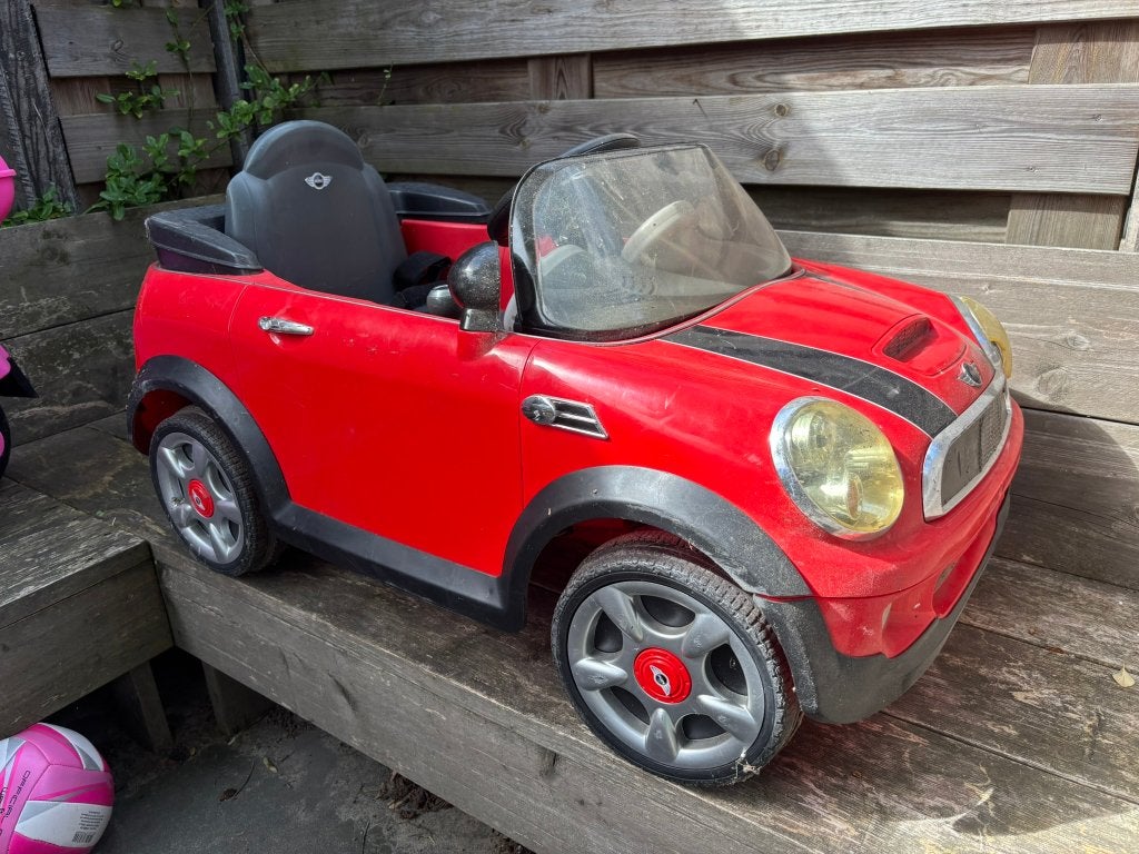 MINI COOPER accu auto voor kinderen - Rood, Kinderen en Baby's, Gebruikt