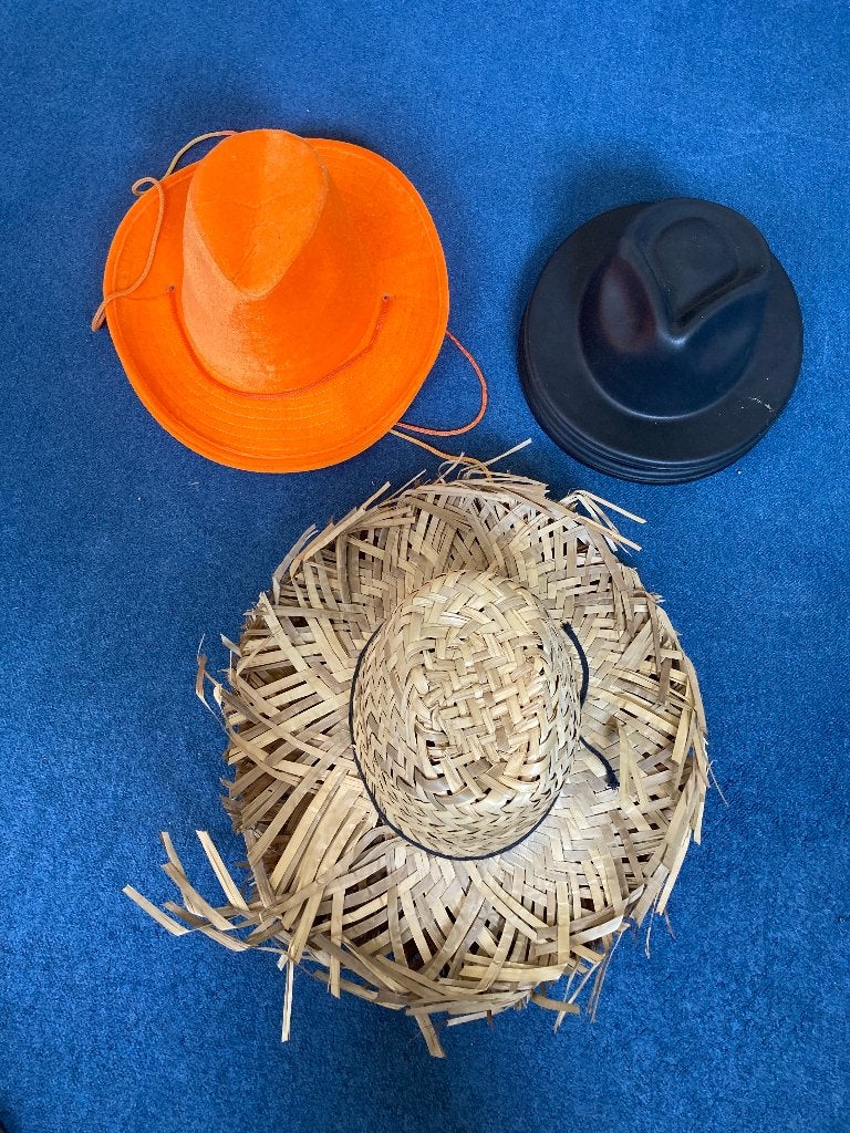 7 hoeden - Kan per stuk - ZGAN / nieuw, Ophalen of Verzenden, Zo goed als nieuw, One size fits all, Hoed