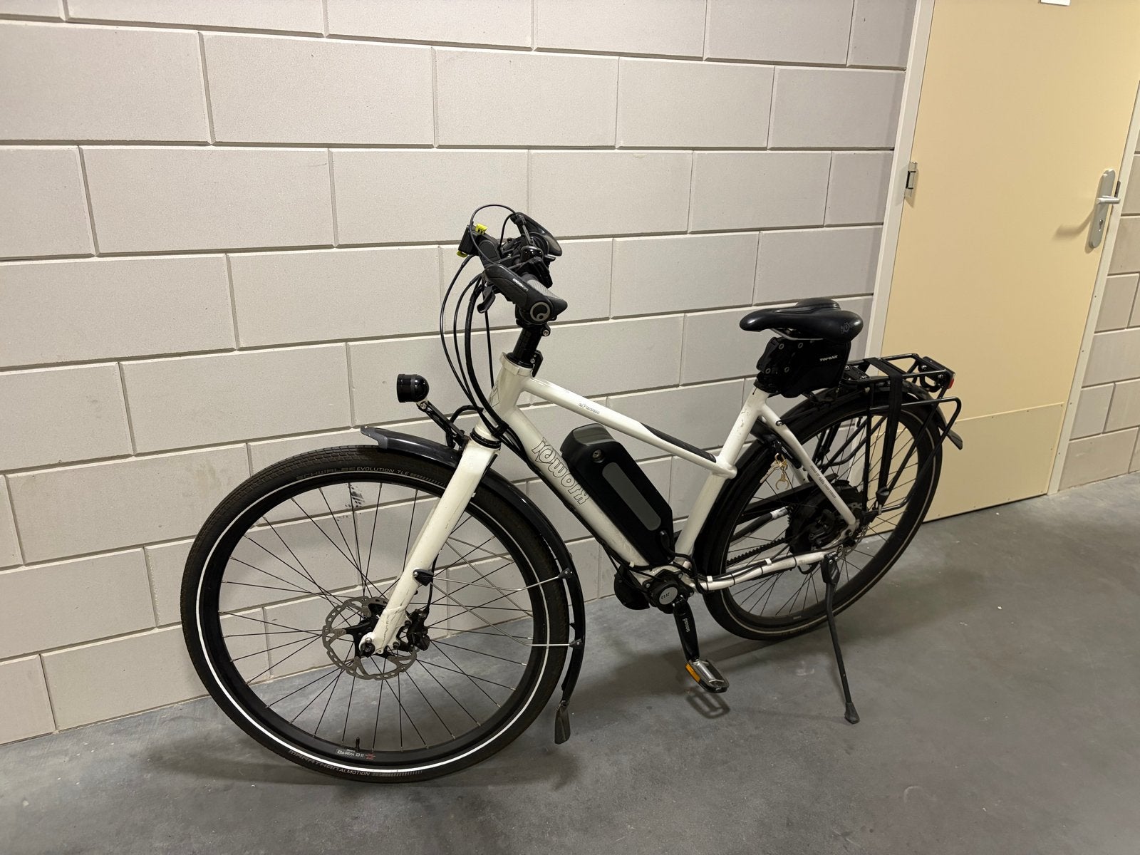 Idworx Opinion E-bike - Perfect voor woon-werkverkeer, Gebruikt, 51 tot 55 cm, 50 km per accu of meer, Ophalen