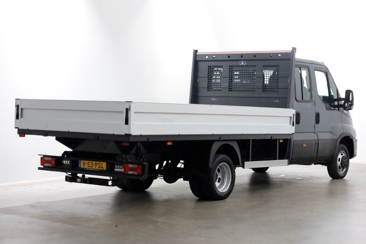 Iveco Daily 35C18 3.0 180pk HiMatic Automaat D.C. Open Laadb, Automaat, Dealer onderhouden, Achterwielaandrijving, Gebruikt