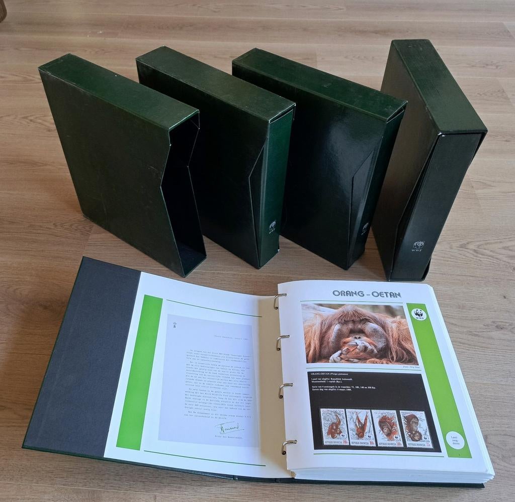 Vintage WWF Postzegel Verzamelalbums, Postzegels en Munten, Postzegels | Volle albums en Verzamelingen, Ophalen of Verzenden, Buitenland