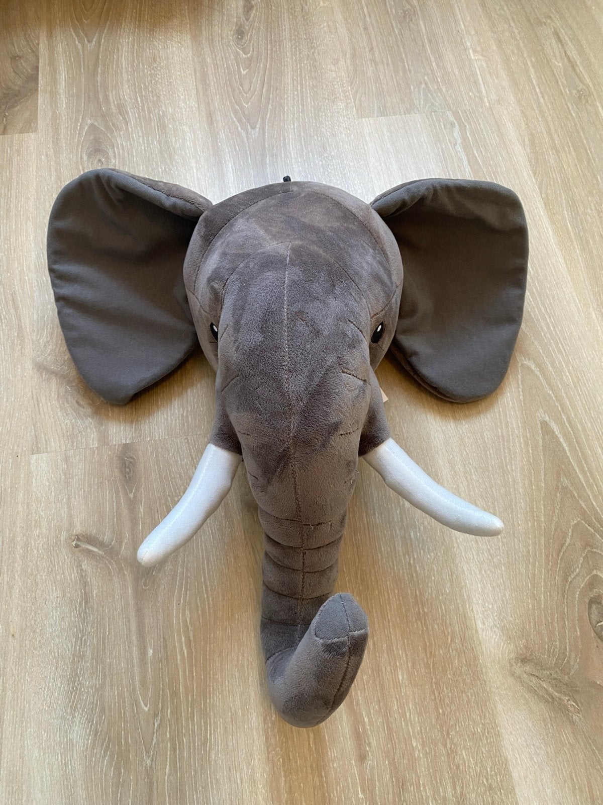 Olifanten knuffelhoofd voor aan de wand, Ophalen, Gebruikt, Grijs, Olifant