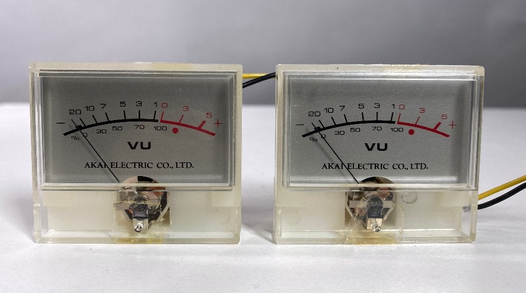 vu meters Akai, Hobby en Vrije tijd, Ophalen, Gebruikt