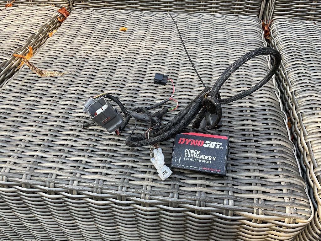 Power commander, Ophalen of Verzenden, Gebruikt