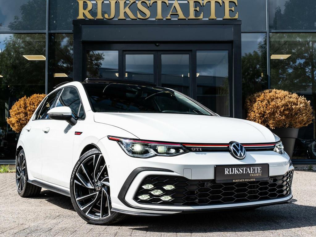 Volkswagen Golf 2.0 TSI GTI|PANO|ACC|H&K|HEAD-UP|CAMERA|19'', Auto's, 730 kg, 4 cilinders, 1984 cc, Wit