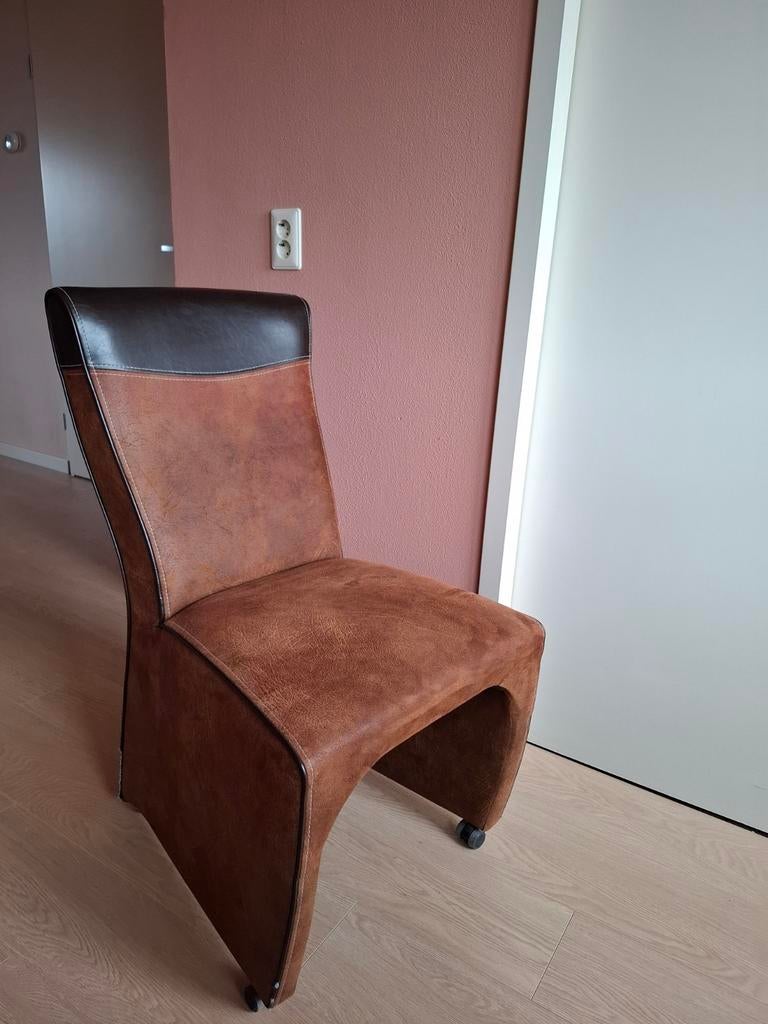 Gratis ophalen: 4 stoelen, Huis en Inrichting, Stoelen, Ophalen, Gebruikt, Vier